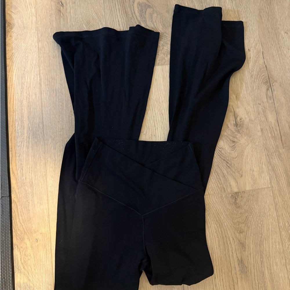 Aerie flare leggings